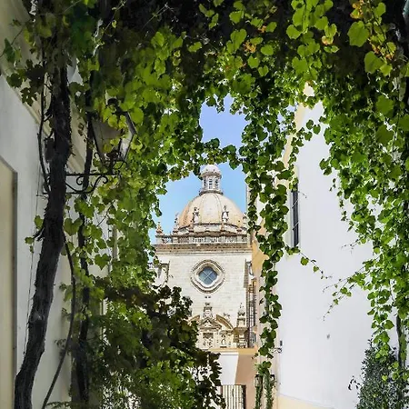 Hotel Bodega Tio Pepe