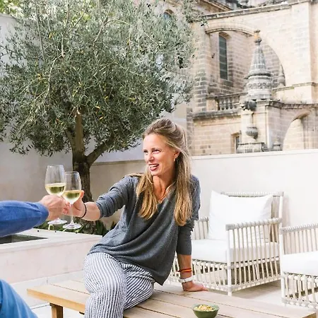 Hotell Bodega Tio Pepe 4*