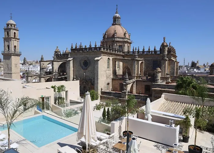 Bodega Tio Pepe Szálloda 4*