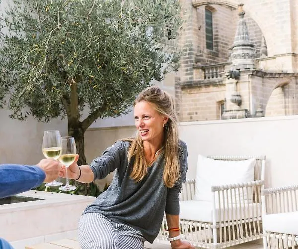 Hotel Bodega Tio Pepe 4*