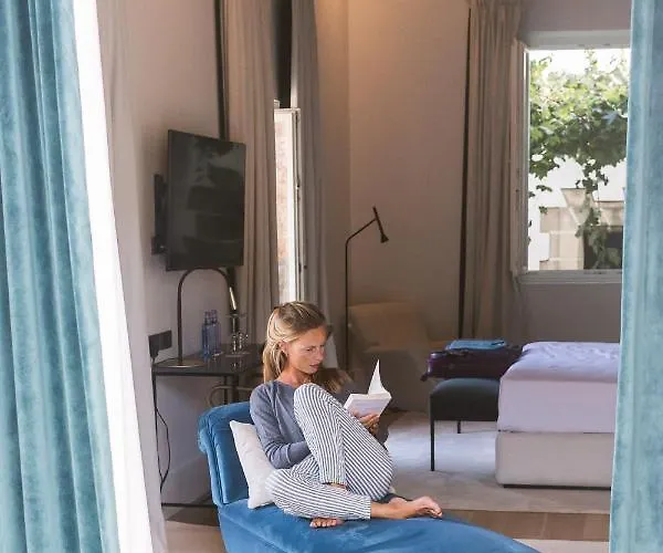 Bodega Tio Pepe Hotel